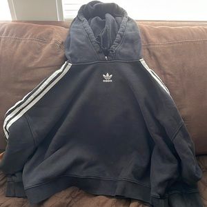 Adidas cropped horror black